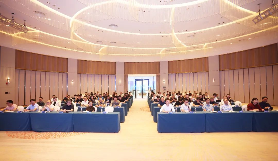 公司进行主题客户座谈会，助推合作共绘发展蓝图